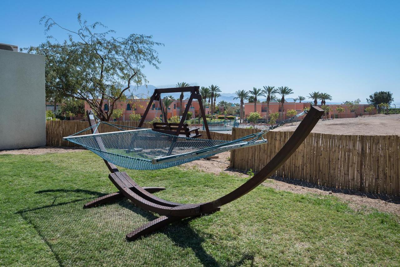 Eilot Kibbutz Country Lodging Eilat Bagian luar foto
