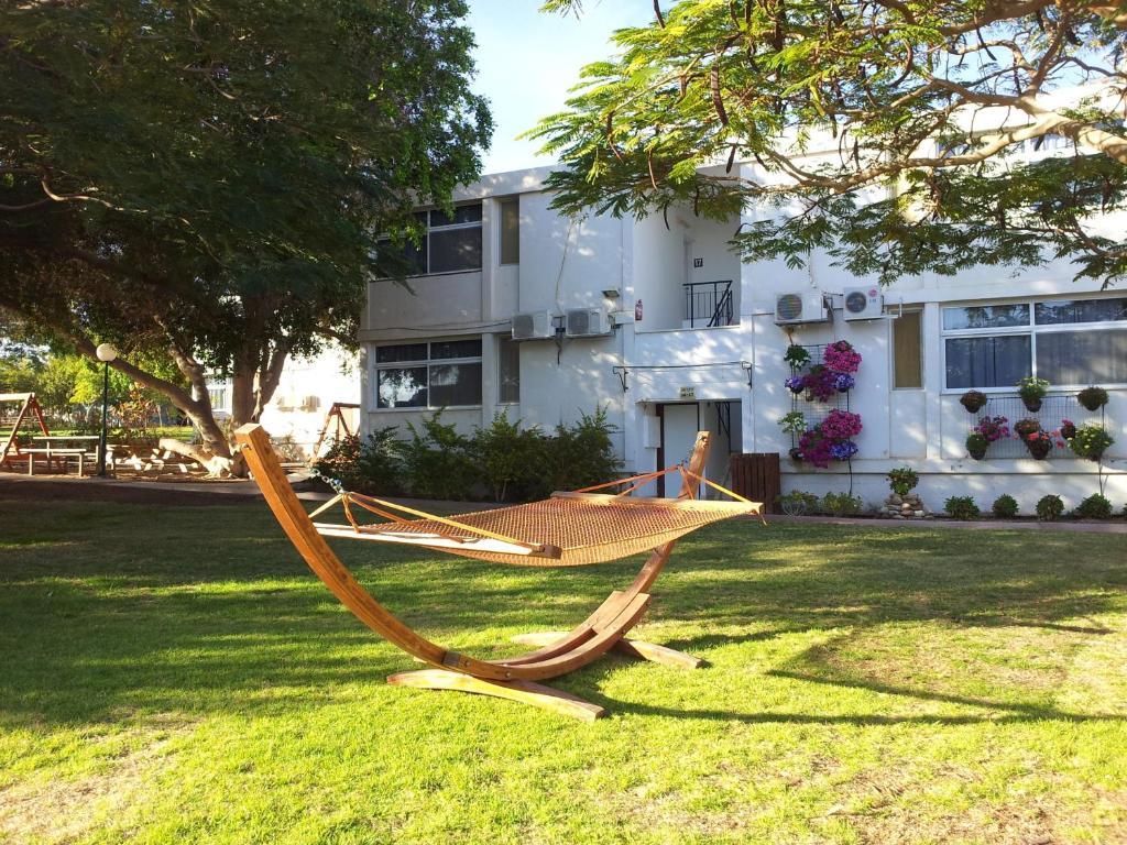 Eilot Kibbutz Country Lodging Eilat Bagian luar foto