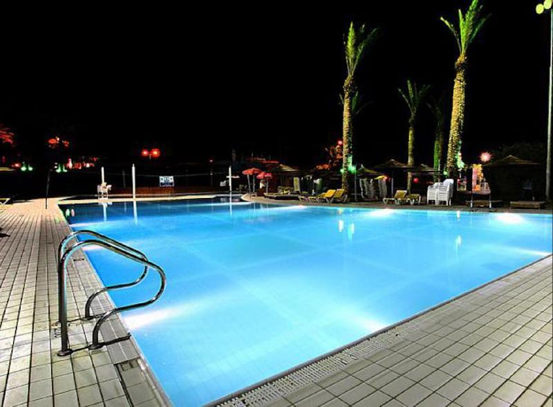 Eilot Kibbutz Country Lodging Eilat Bagian luar foto