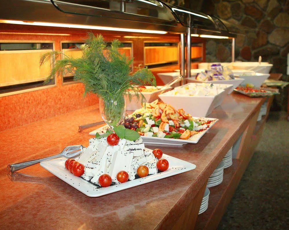 Eilot Kibbutz Country Lodging Eilat Bagian luar foto